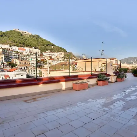 Piazza Della Liberta Terrace Flat * Salerno